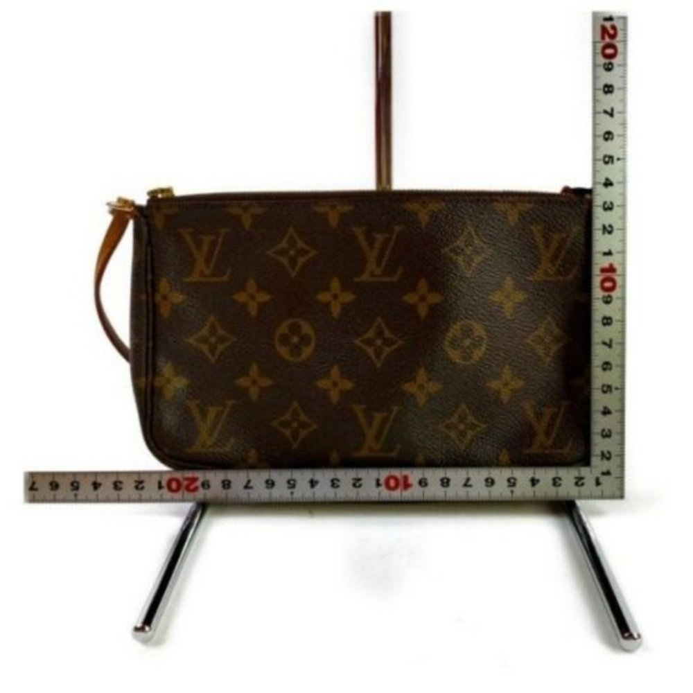 Auth Louis Vuitton Pochette Accessoires Hand Bag - Picture 2 of 9